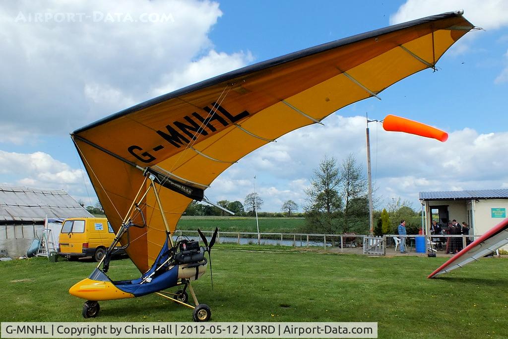 G-MNHL, 1986 Solar Wings Pegasus XL-R C/N SW-WA-1055, at Roddige Airfield, Staffordshire