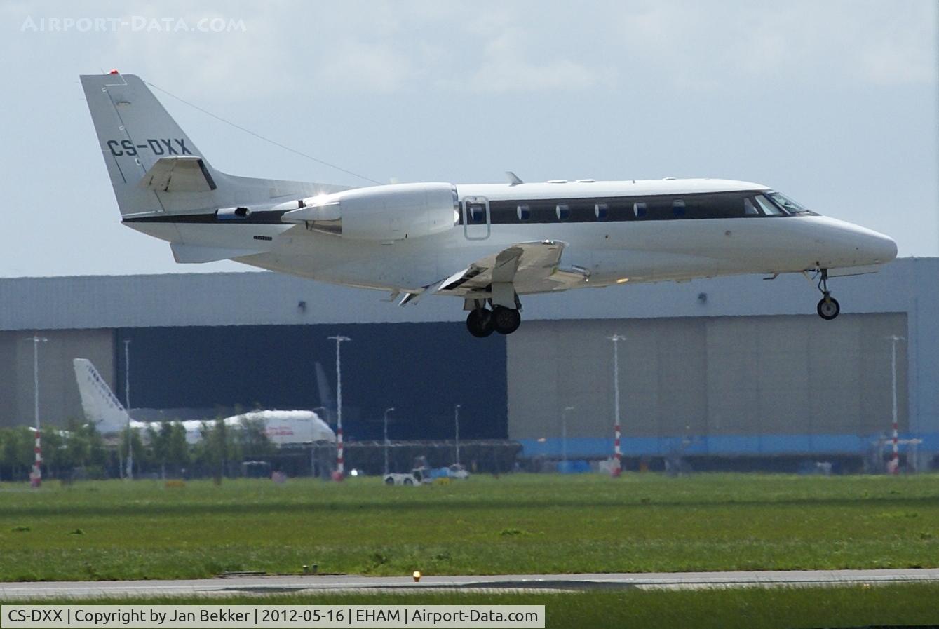 CS-DXX, 2008 Cessna 560XL Citation XLS C/N 560-5789, Just before landing on the 