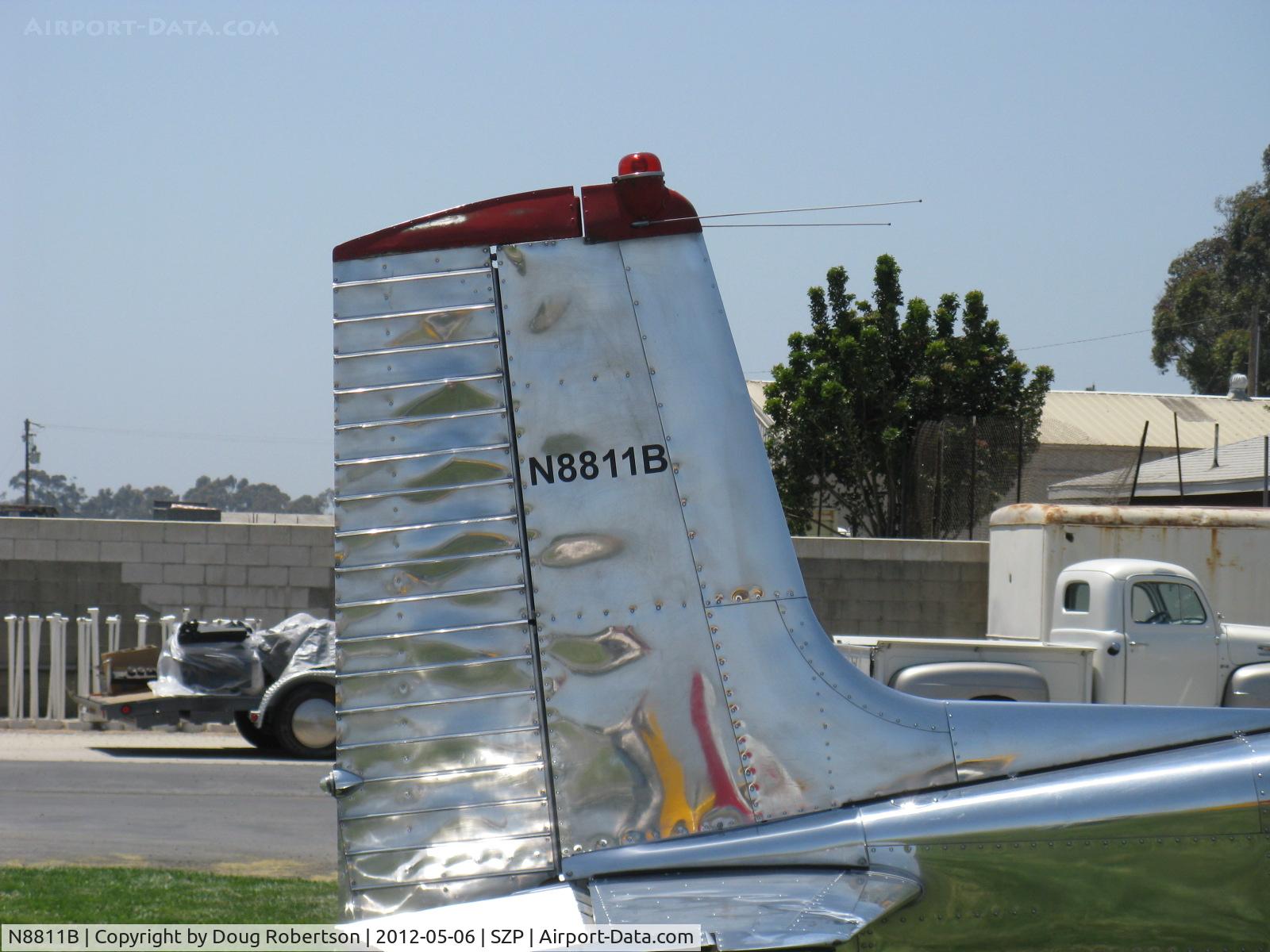 N8811B, 1957 Cessna 172 C/N 36511, 1957 Cessna 172 SKYHAWK, Continental O-300 145 Hp, straight tail