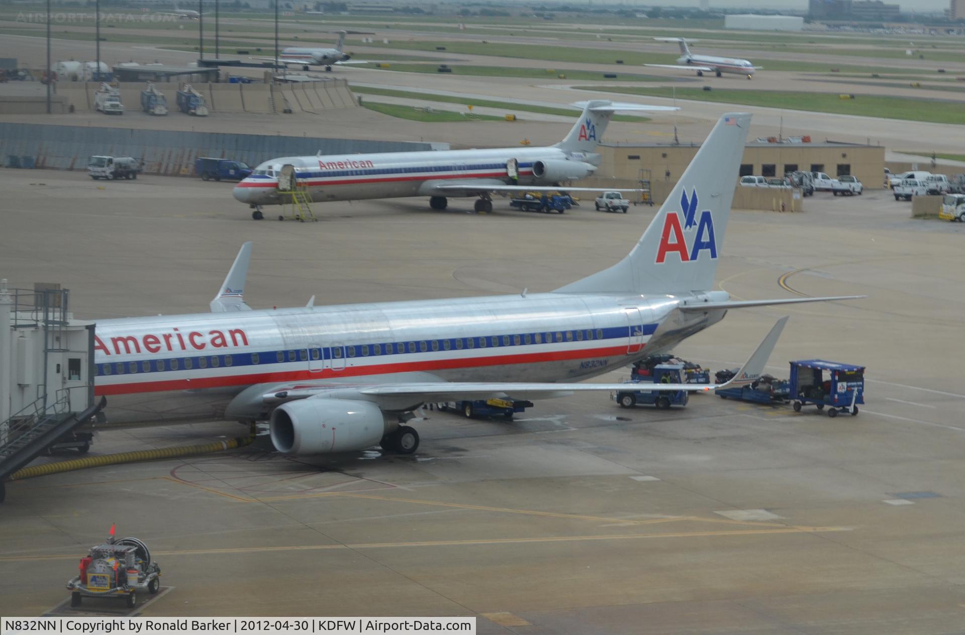 N832NN, 2010 Boeing 737-823 C/N 33521, DFW, TX