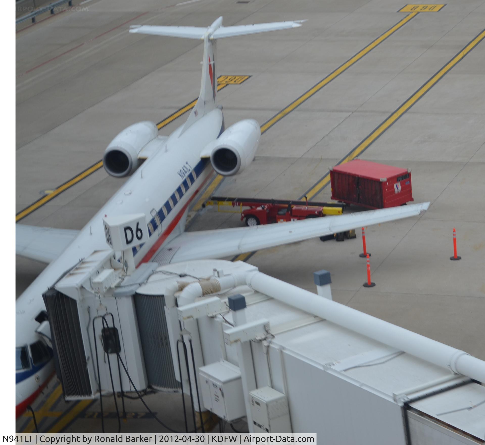 N941LT, 2005 Embraer ERJ-145LR (EMB-145LR) C/N 14500926, DFW, TX