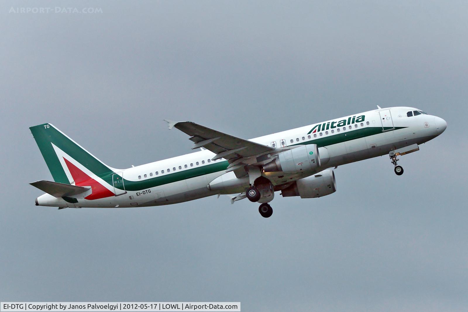 EI-DTG, 2009 Airbus A320-216 C/N 3921, Alitalia Airbus A320-216 depature to FCO