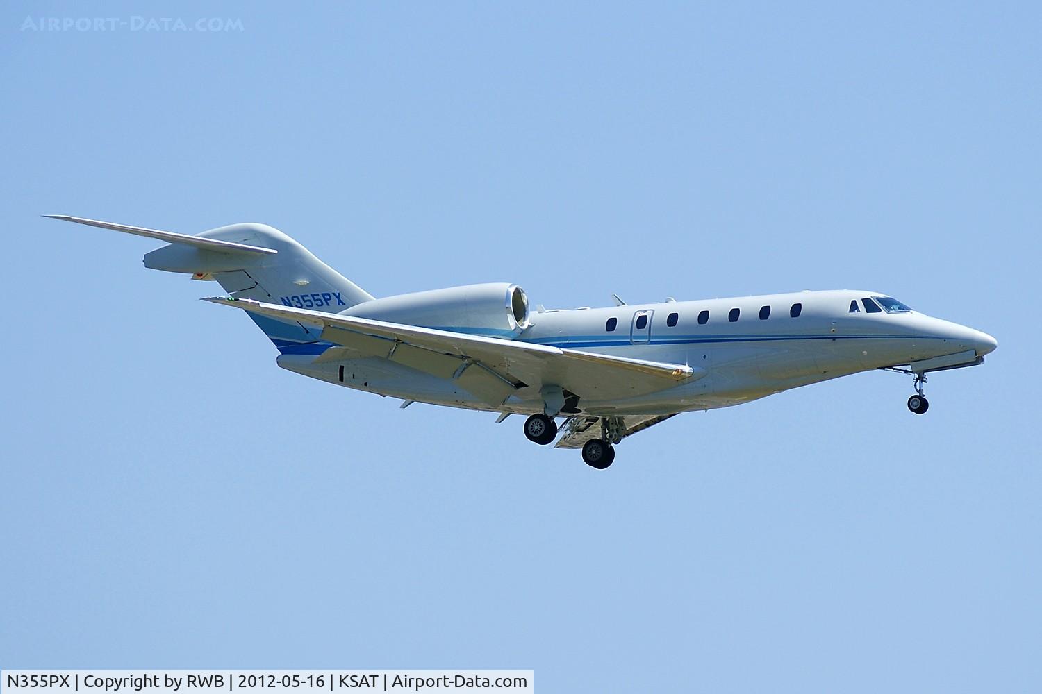 N355PX, 2007 Cessna 750 Citation X C/N 750-0266, On approach 12R