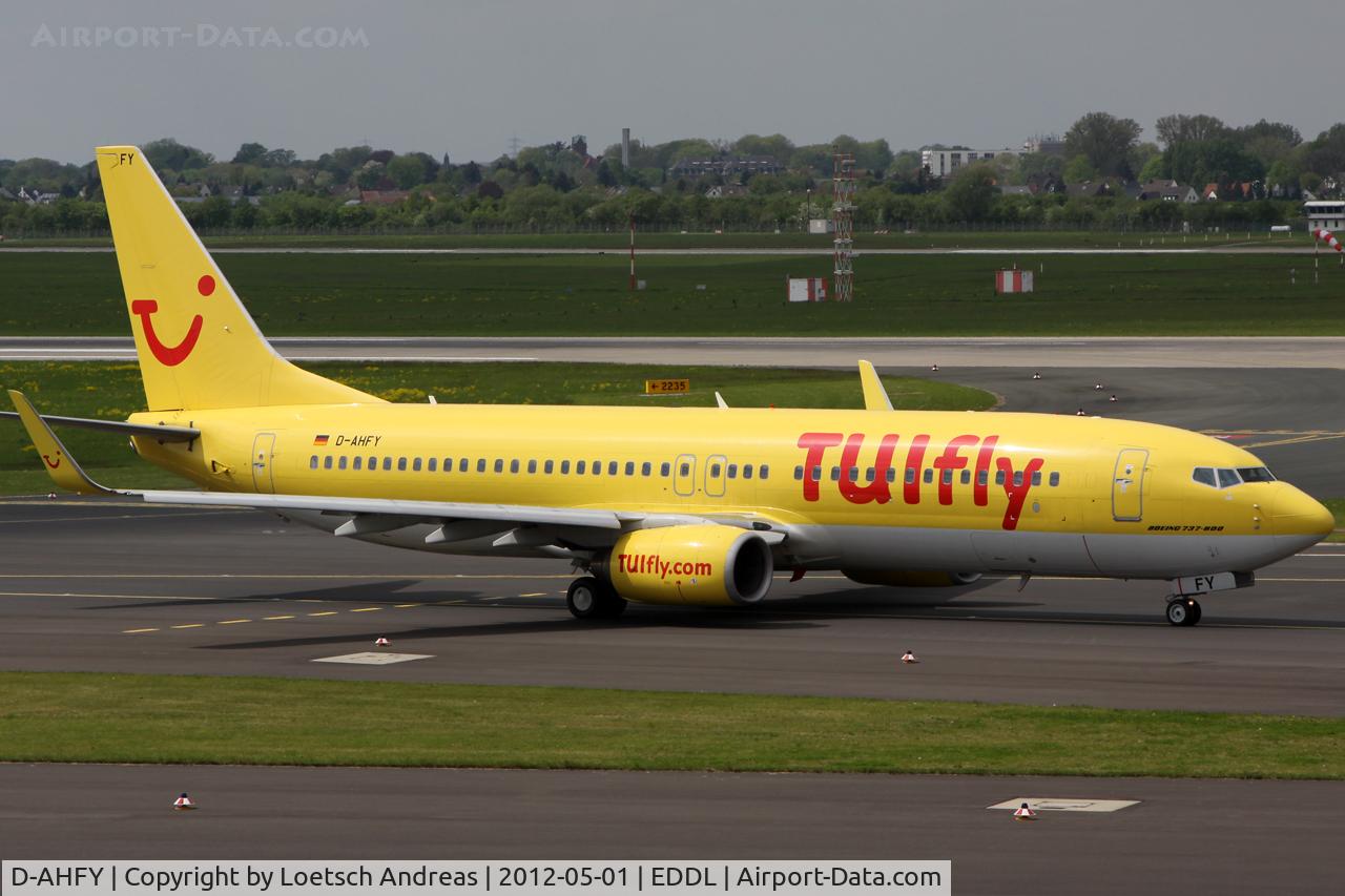D-AHFY, 2001 Boeing 737-8K5 C/N 30417, TUI4588 Dusseldorf to Rhodes, Diagoras (RHO)