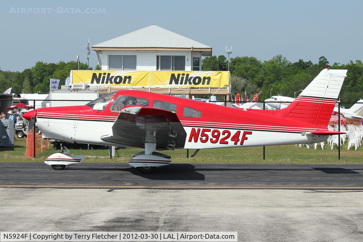 N5924F, 1976 Piper PA-28-151 C/N 28-7715159, At 2012 Sun N Fun