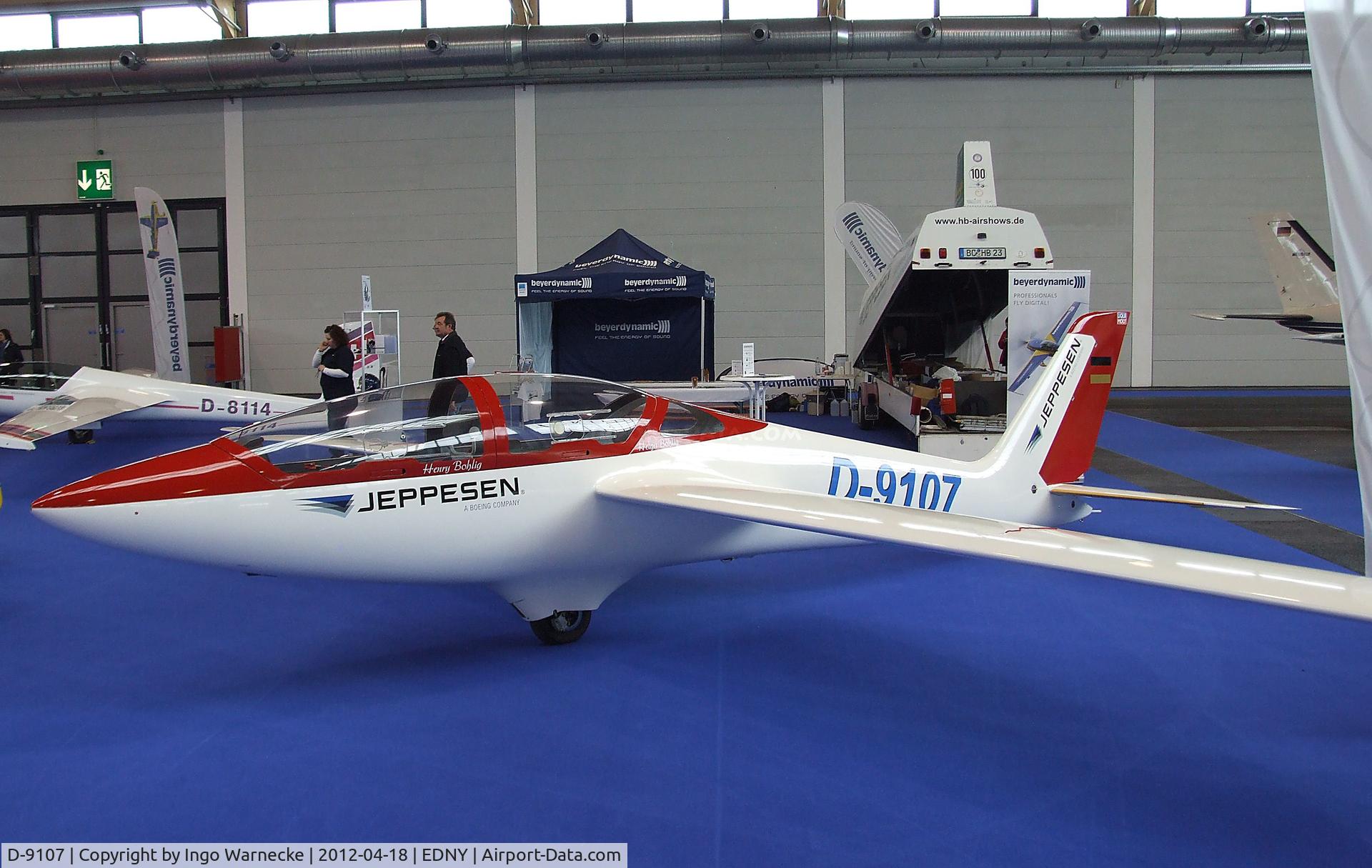 D-9107, Marganski MDM-1 Fox C/N 229, Marganski MDM-1 Fox at the AERO 2012, Friedrichshafen