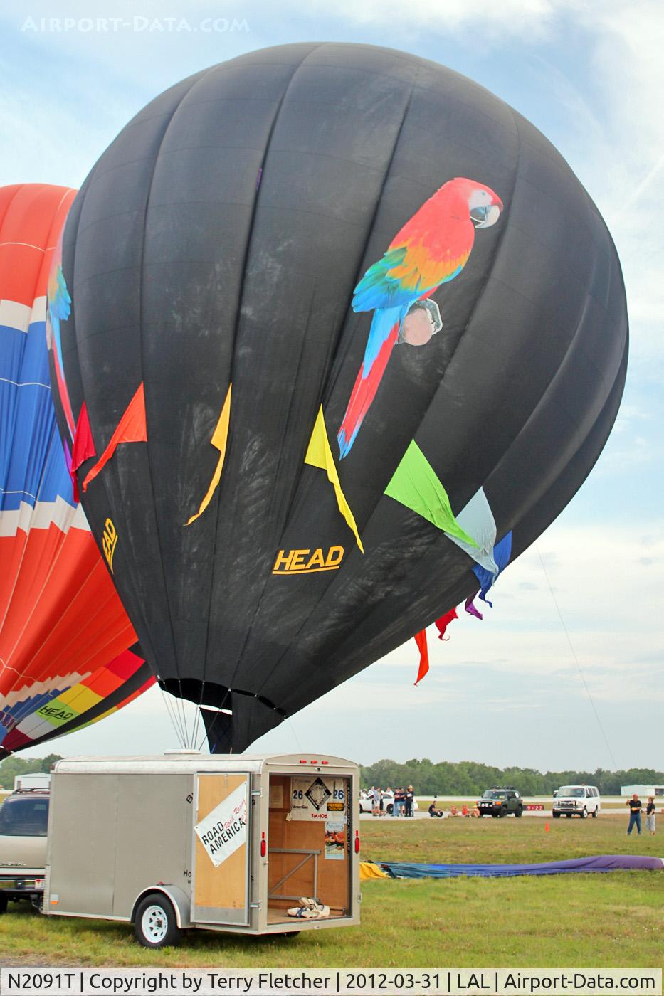 N2091T, 2006 Head Balloons AX8-88B C/N 346, The wind was too strong to allow the full inflation and mass take-off of the balloons at 2012 Sun n Fun