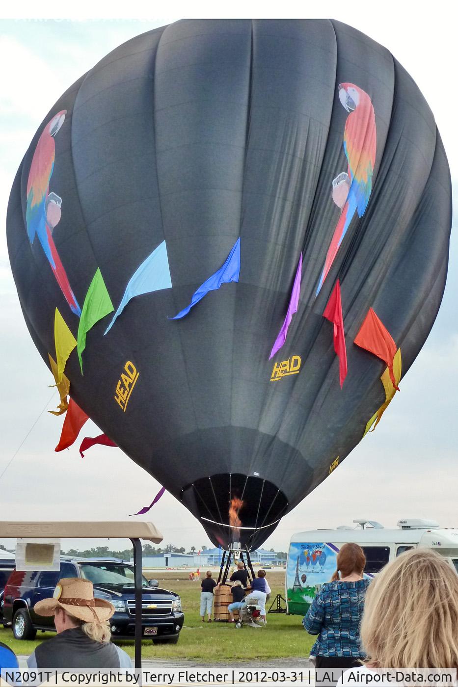 N2091T, 2006 Head Balloons AX8-88B C/N 346, The wind was too strong to allow the full inflation and mass take-off of the balloons at 2012 Sun n Fun