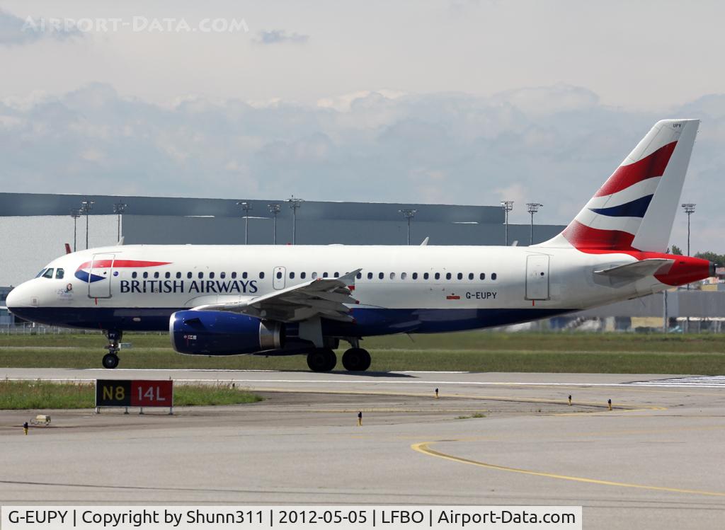 G-EUPY, 2001 Airbus A319-131 C/N 1466, Ready for take off rwy 14L with still logo on cockpit and without complete tail c/s