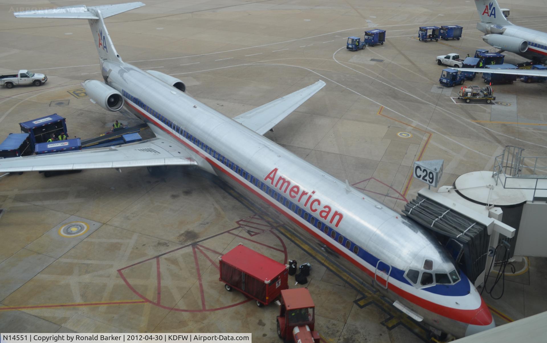 N14551, 1991 McDonnell Douglas MD-82 (DC-9-82) C/N 53033, DFW, TX