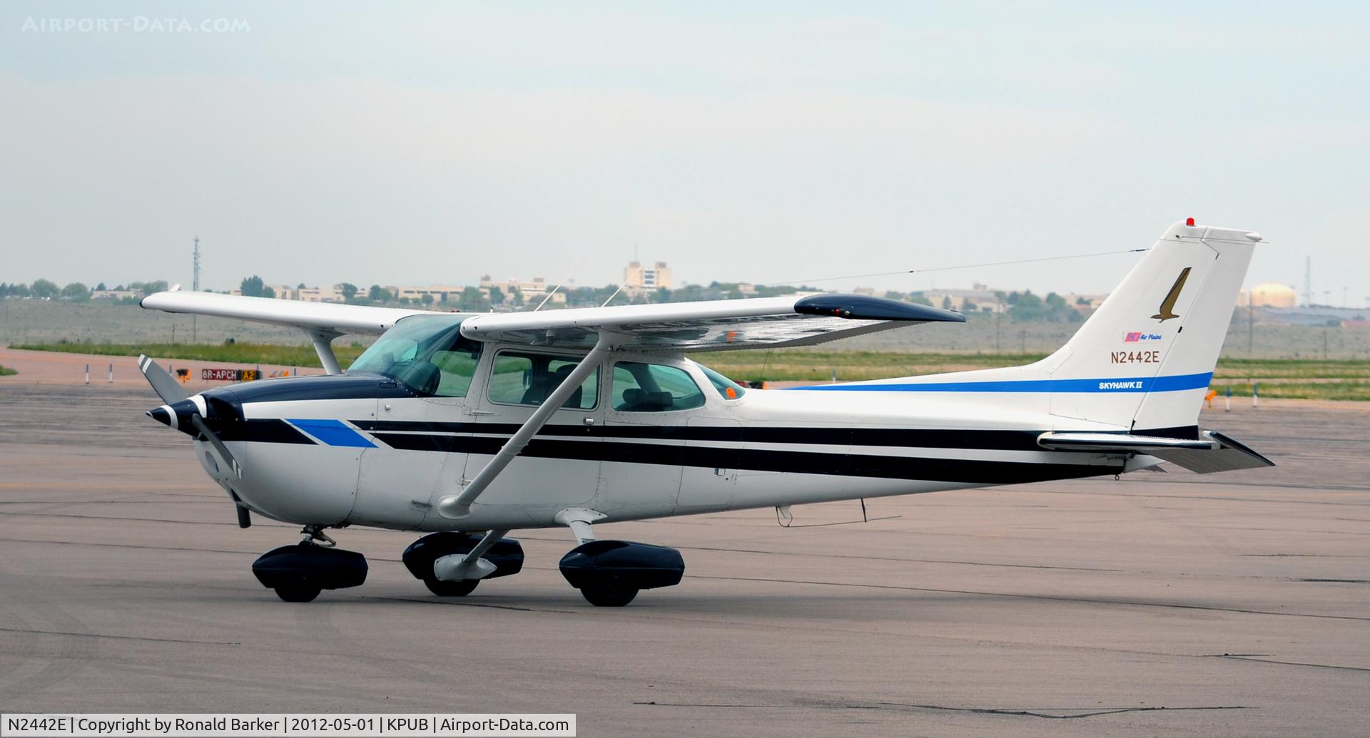 N2442E, 1978 Cessna 172N C/N 17271285, Pueblo