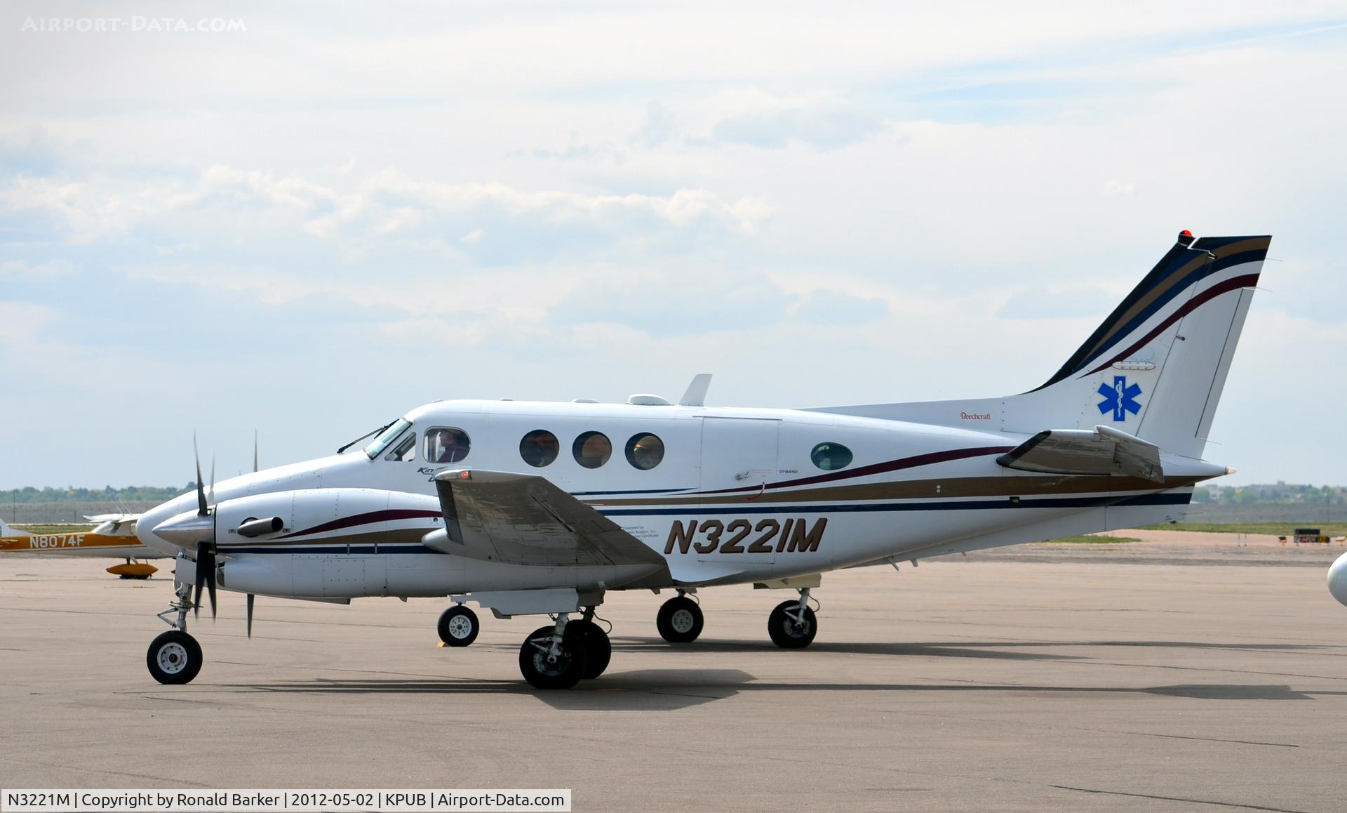 N3221M, 2000 Raytheon Aircraft Company C90A C/N LJ-1621, Pueblo