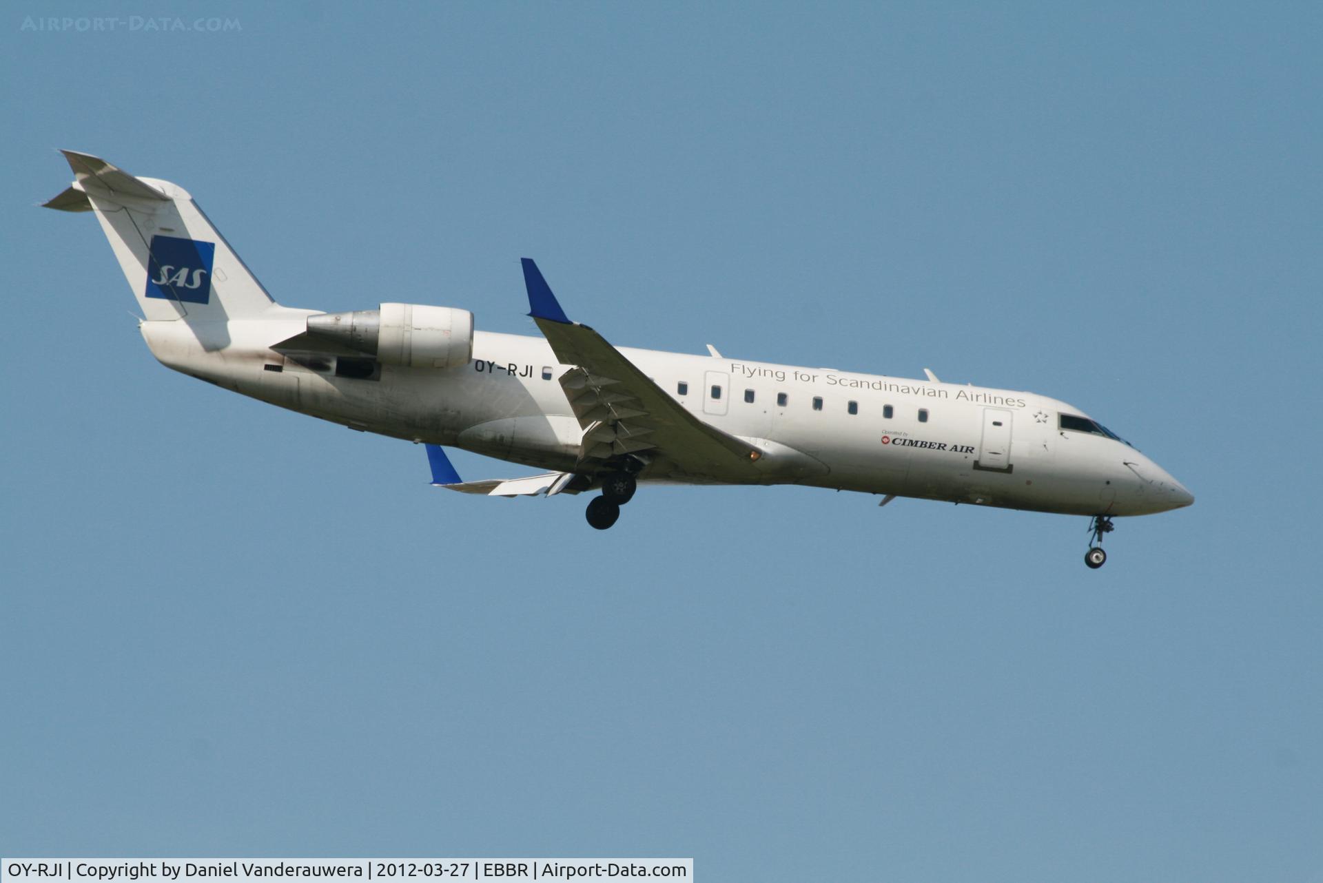 OY-RJI, 1995 Canadair CRJ-100LR (CL-600-2B19) C/N 7093, Flight SK1591 is descending to RWY 02