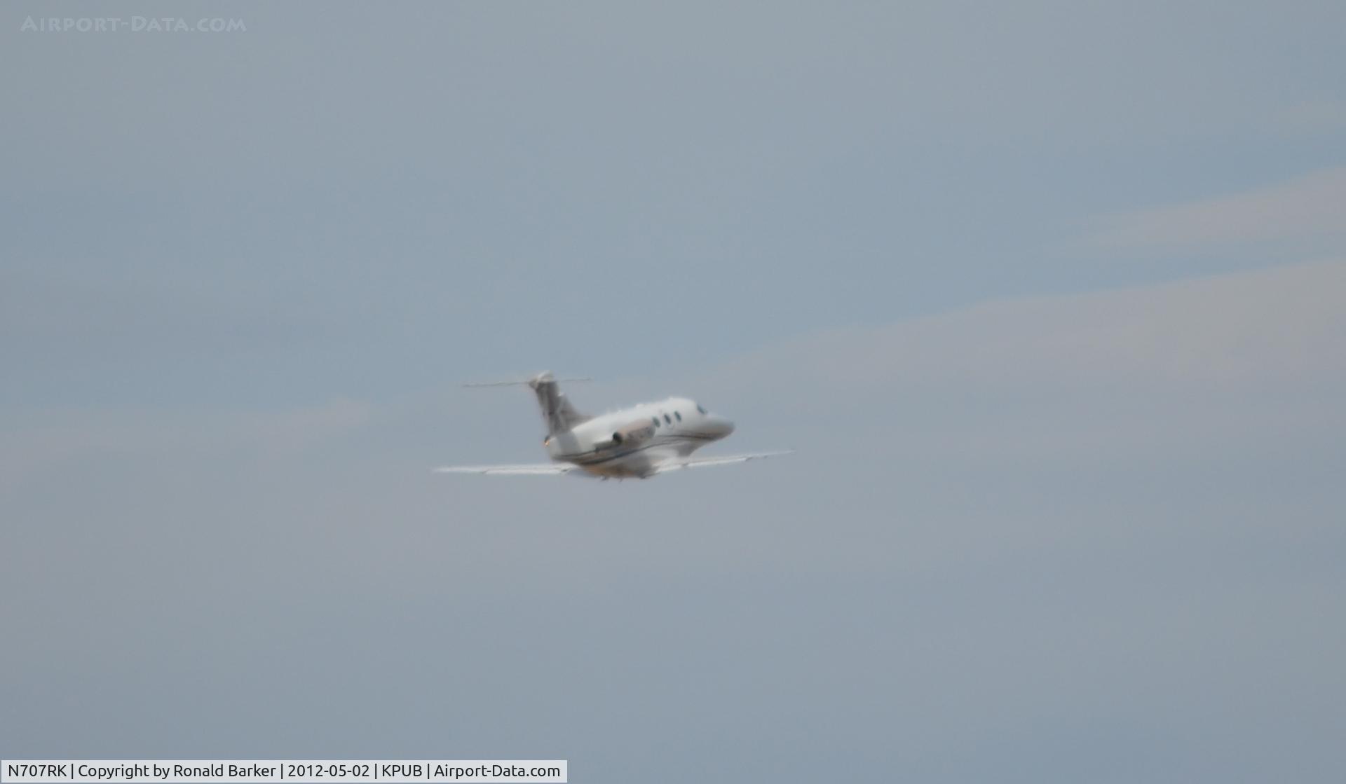 N707RK, 2011 Hawker Beechcraft 390 Premier 1A C/N RB-283, Takooff Pueblo