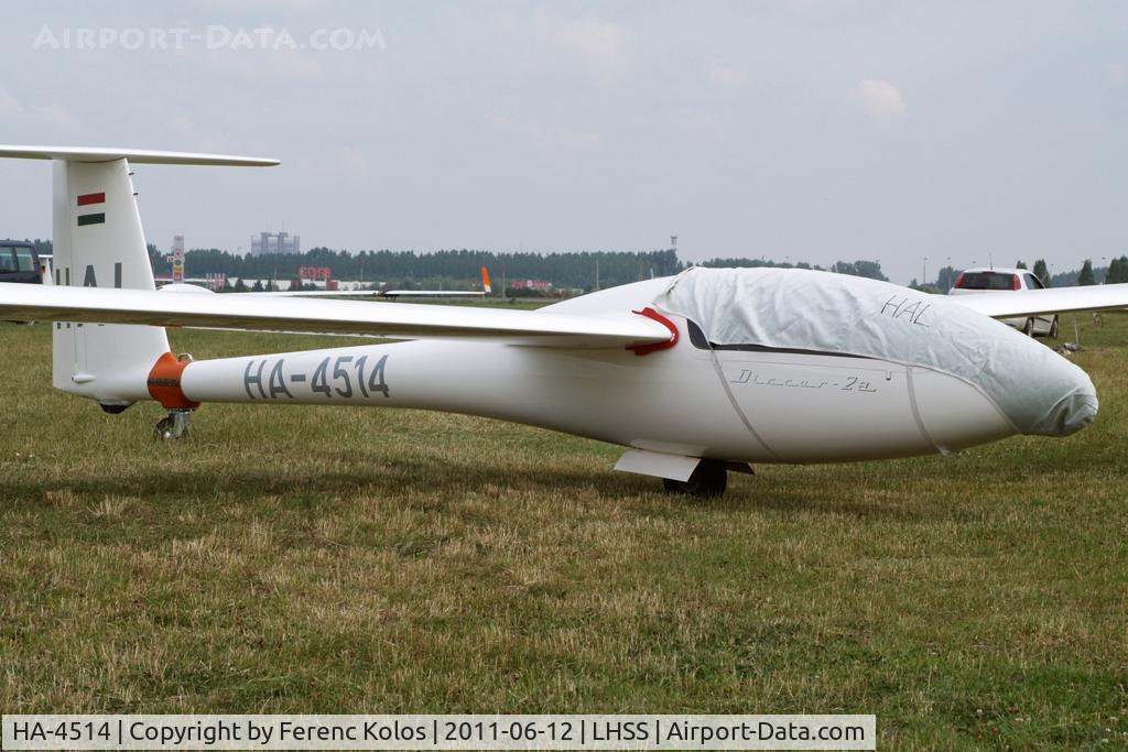 HA-4514, 2005 Schempp-Hirth Discus 2a C/N 215, Szandasz?ll?s