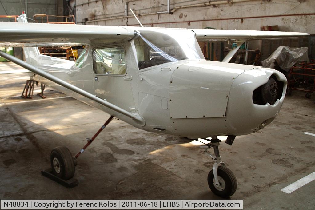 N48834, 1977 Cessna 152 C/N 15280991, Budaors