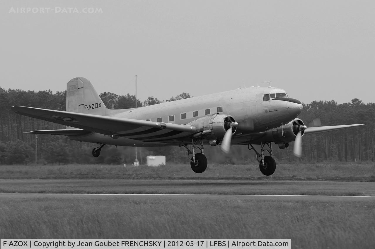 F-AZOX, 1945 Douglas DC-3C-S1C3G (C-47B-35-DK) C/N 16604, take of runway 27