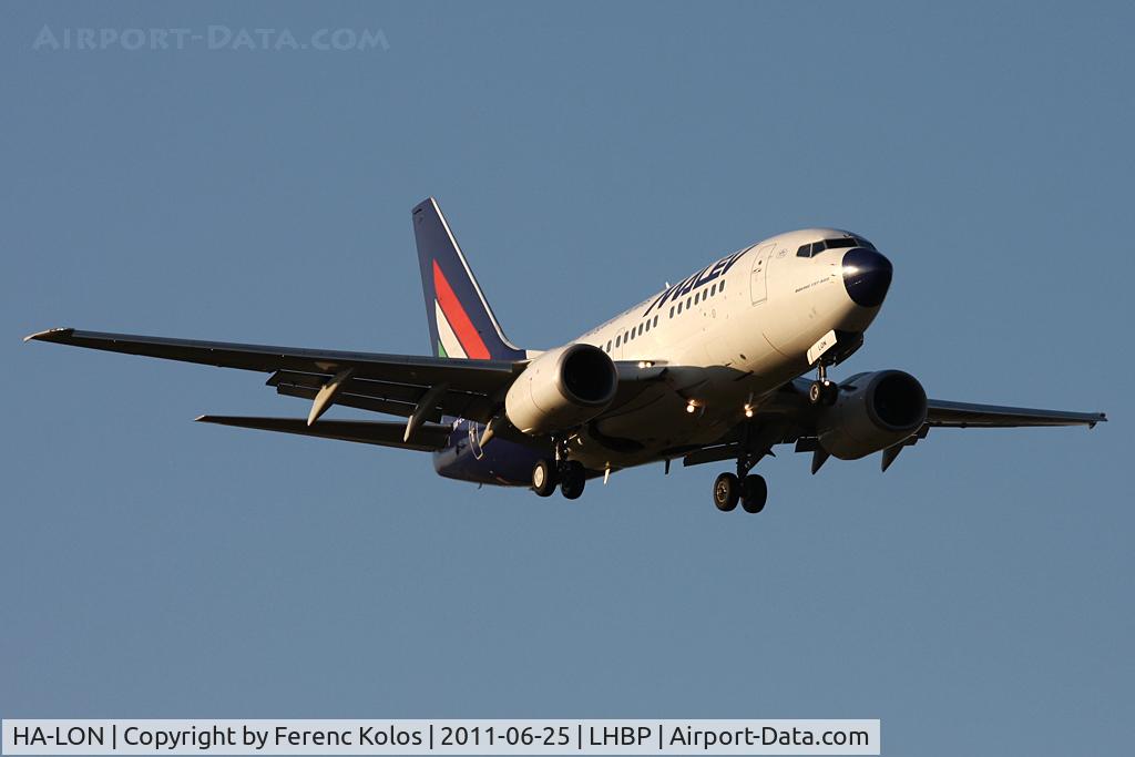 HA-LON, 2004 Boeing 737-6Q8 C/N 29353, Ferihegy