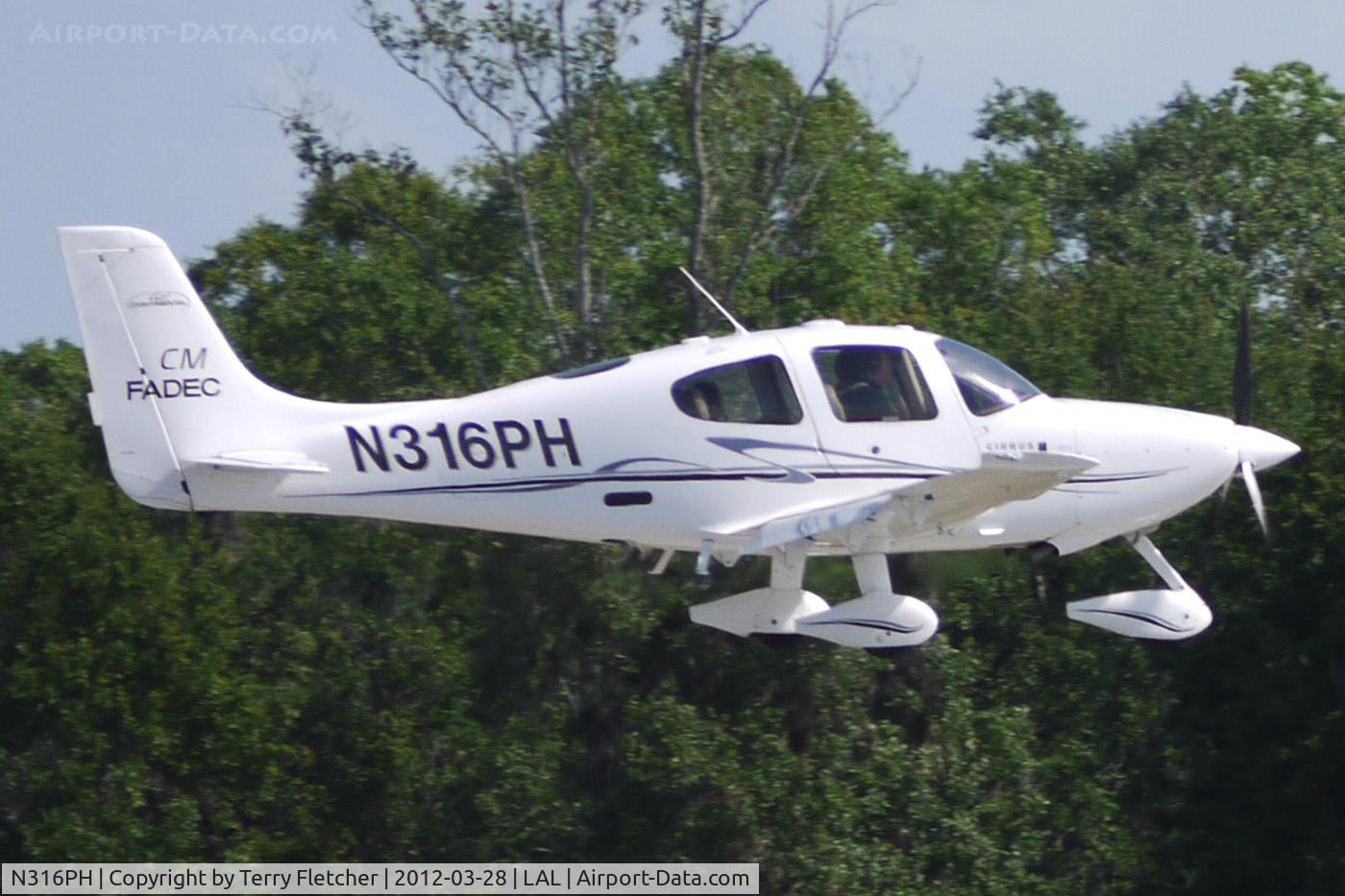 N316PH, 2004 Cirrus SR22 C/N 0891, At 2012 Sun N Fun