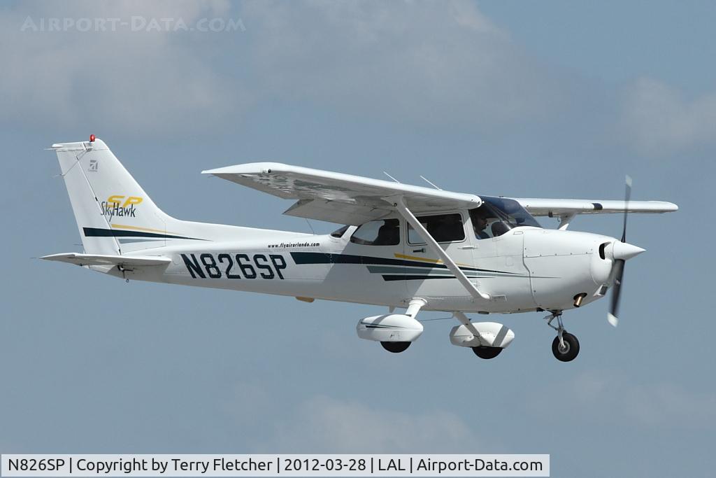 N826SP, 2001 Cessna 172S C/N 172S8739, At 2012 Sun N Fun