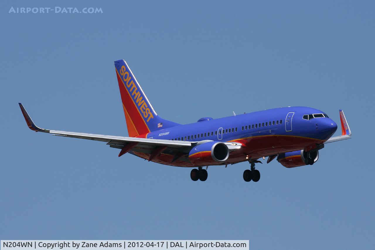N204WN, 2005 Boeing 737-7H4 C/N 29855, At Dallas Love Field