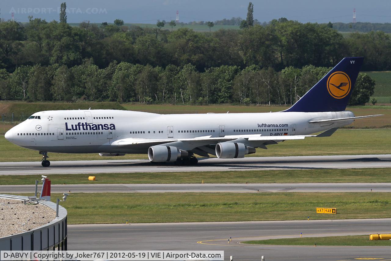 D-ABVY, 2000 Boeing 747-430 C/N 29869, Lufthansa