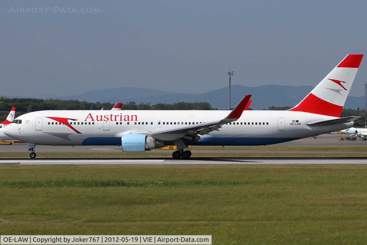 OE-LAW, 1992 Boeing 767-3Z9/ER C/N 26417, Austrian Airlines