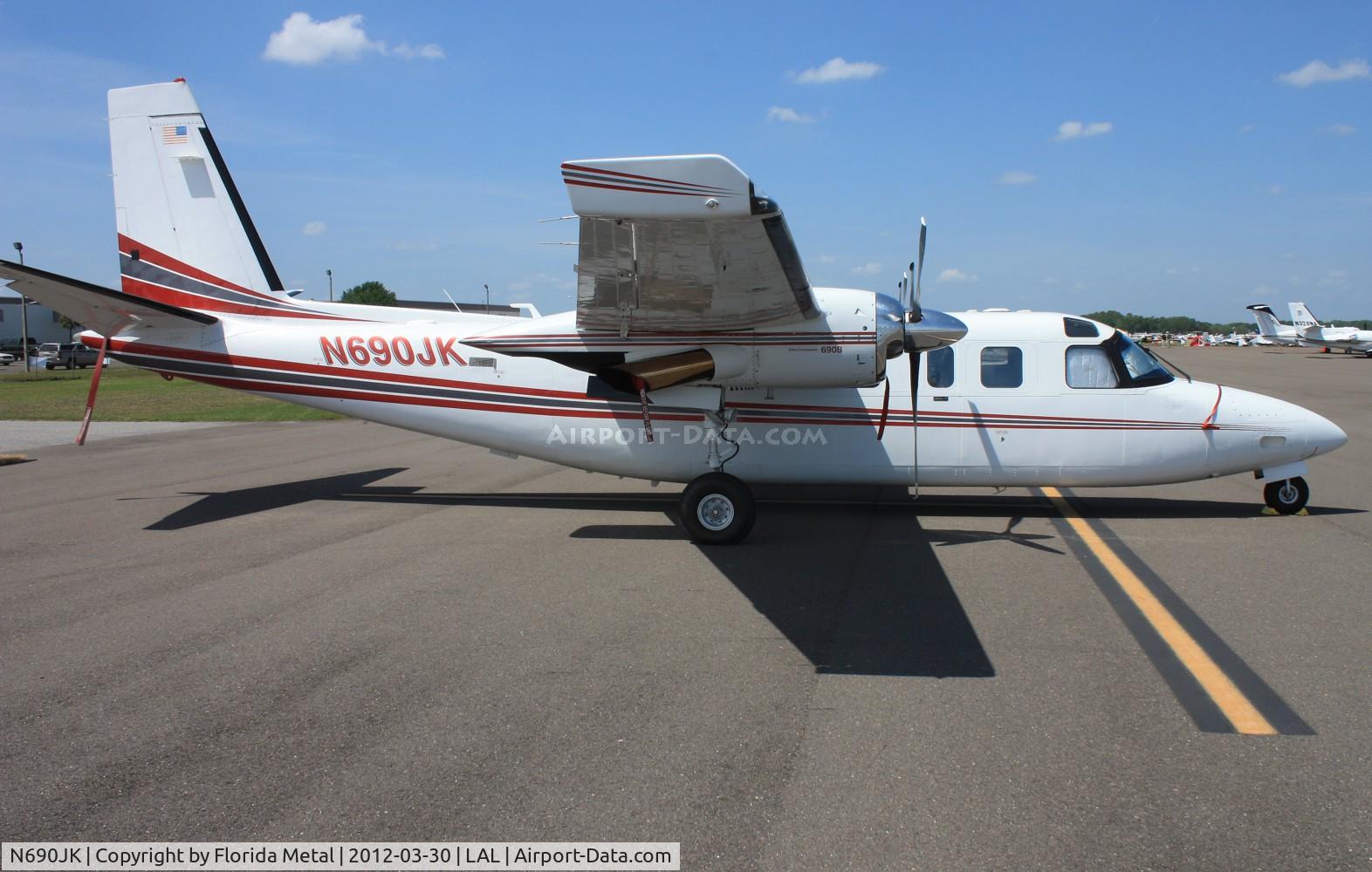 N690JK, 1978 Rockwell International 690B C/N 11480, Rockwell International 690B