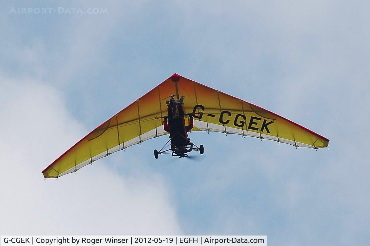 G-CGEK, 2009 Ace Aviation Magic Laser C/N AA00140, Flyby by resident microlight. De-registered 18 July 2012.