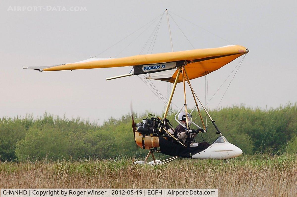 G-MNHD, 1985 Solar Wings Pegasus XL-R C/N SW-WA-1047, Resident microlight.