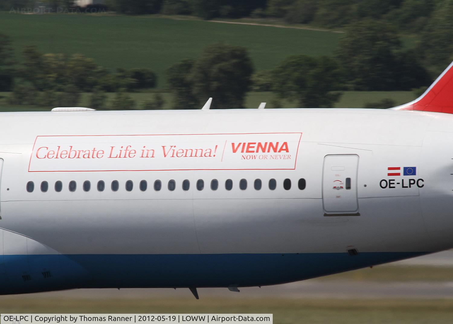 OE-LPC, 2002 Boeing 777-2Z9/ER C/N 29313, Austrian Airlines Boeing 777