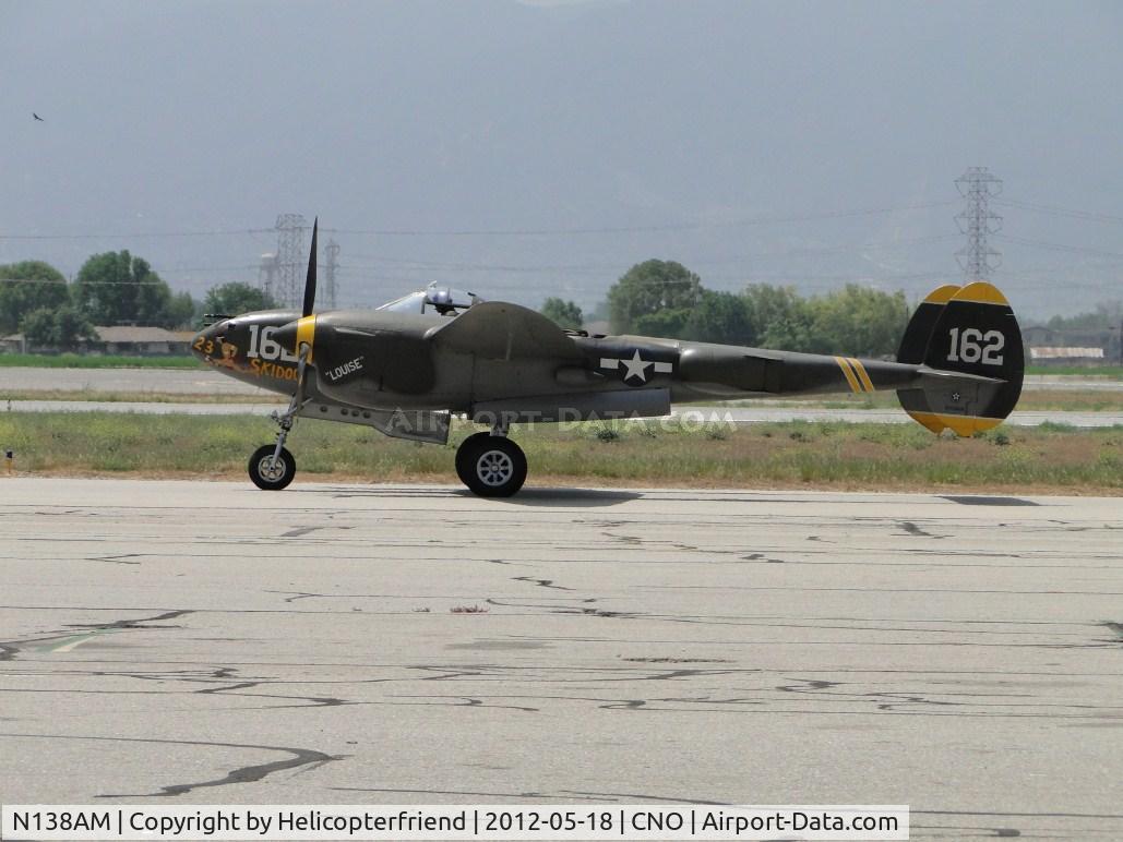 N138AM, 1943 Lockheed P-38J Lightning C/N 44-23314, On taxiway enroute to 26R for take off