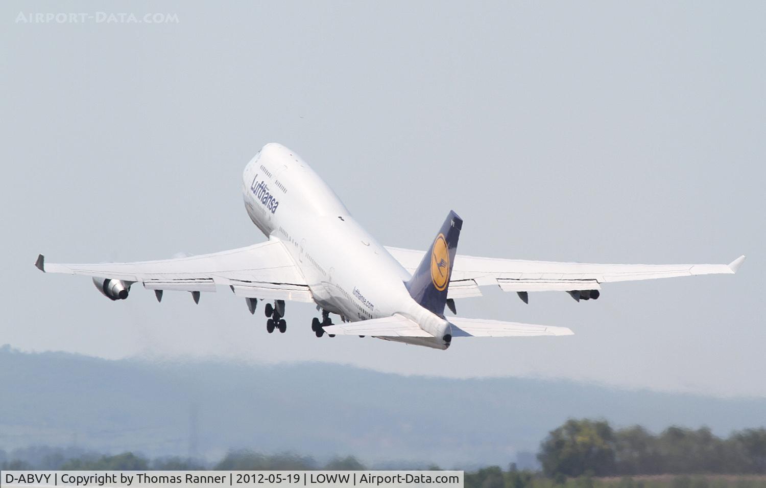 D-ABVY, 2000 Boeing 747-430 C/N 29869, Lufthansa Boeing 747