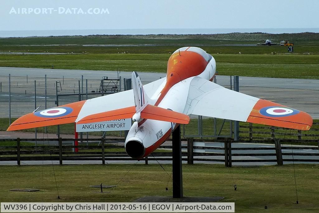 WV396, 1955 Hawker Hunter T.8C C/N 41H/670842, RAF Valley Gate Guard