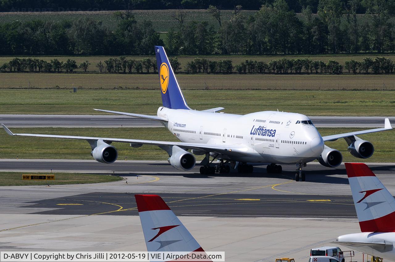 D-ABVY, 2000 Boeing 747-430 C/N 29869, Lufthansa