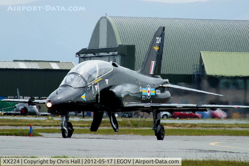 XX224, 1978 Hawker Siddeley Hawk T.1W C/N 060/312060, RAF 208(R) Sqdn