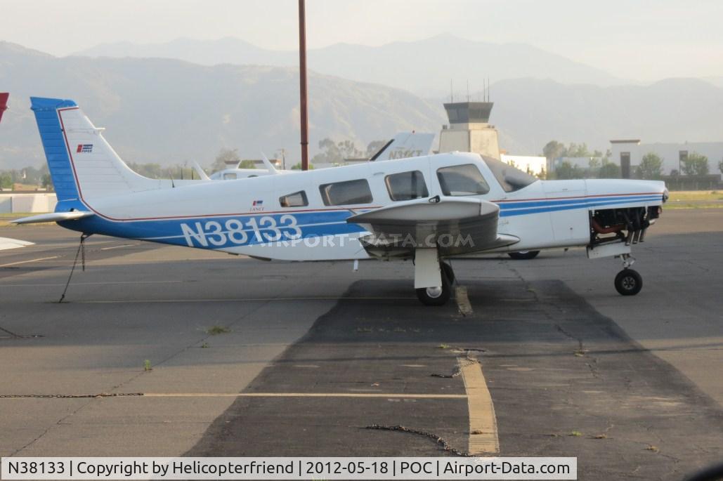 N38133, Piper PA-32R-300 Cherokee Lance C/N 32R-7780389, Having engine work done