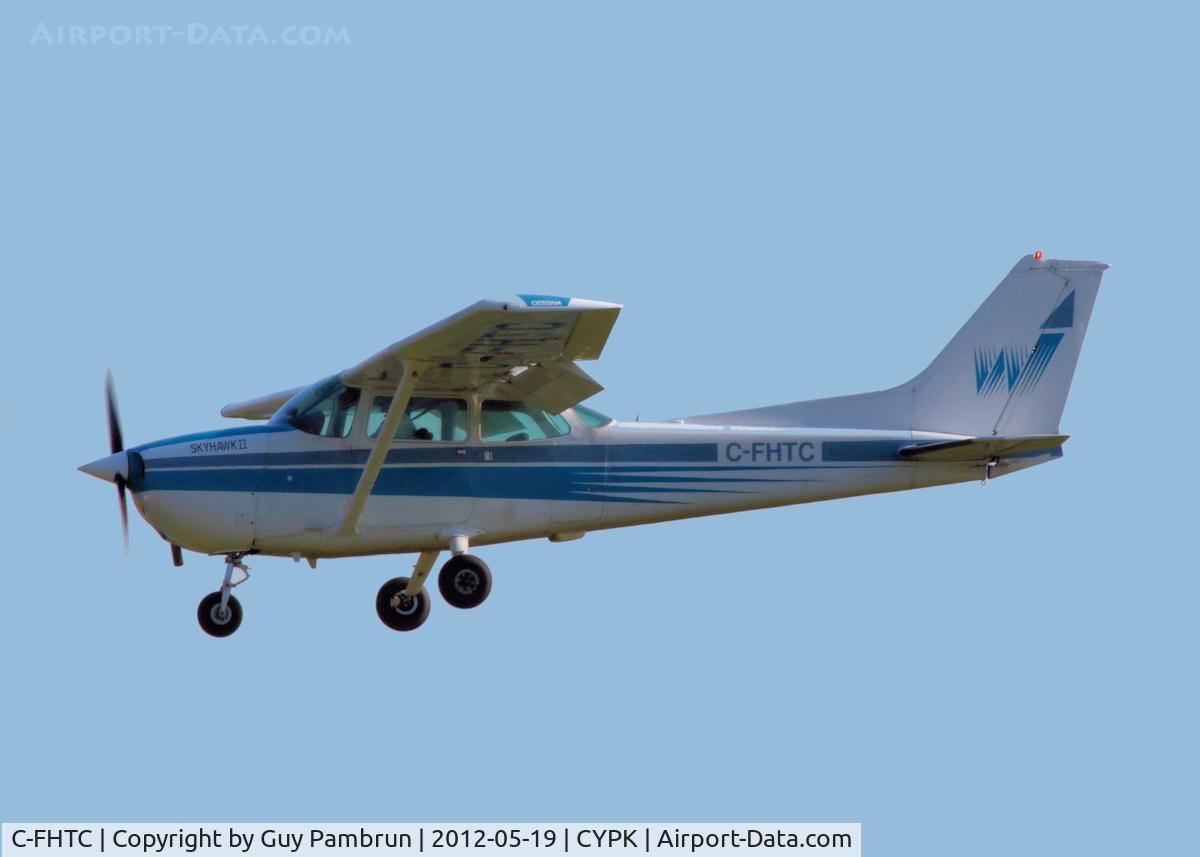 C-FHTC, 1981 Cessna 172P C/N 17274876, Landing