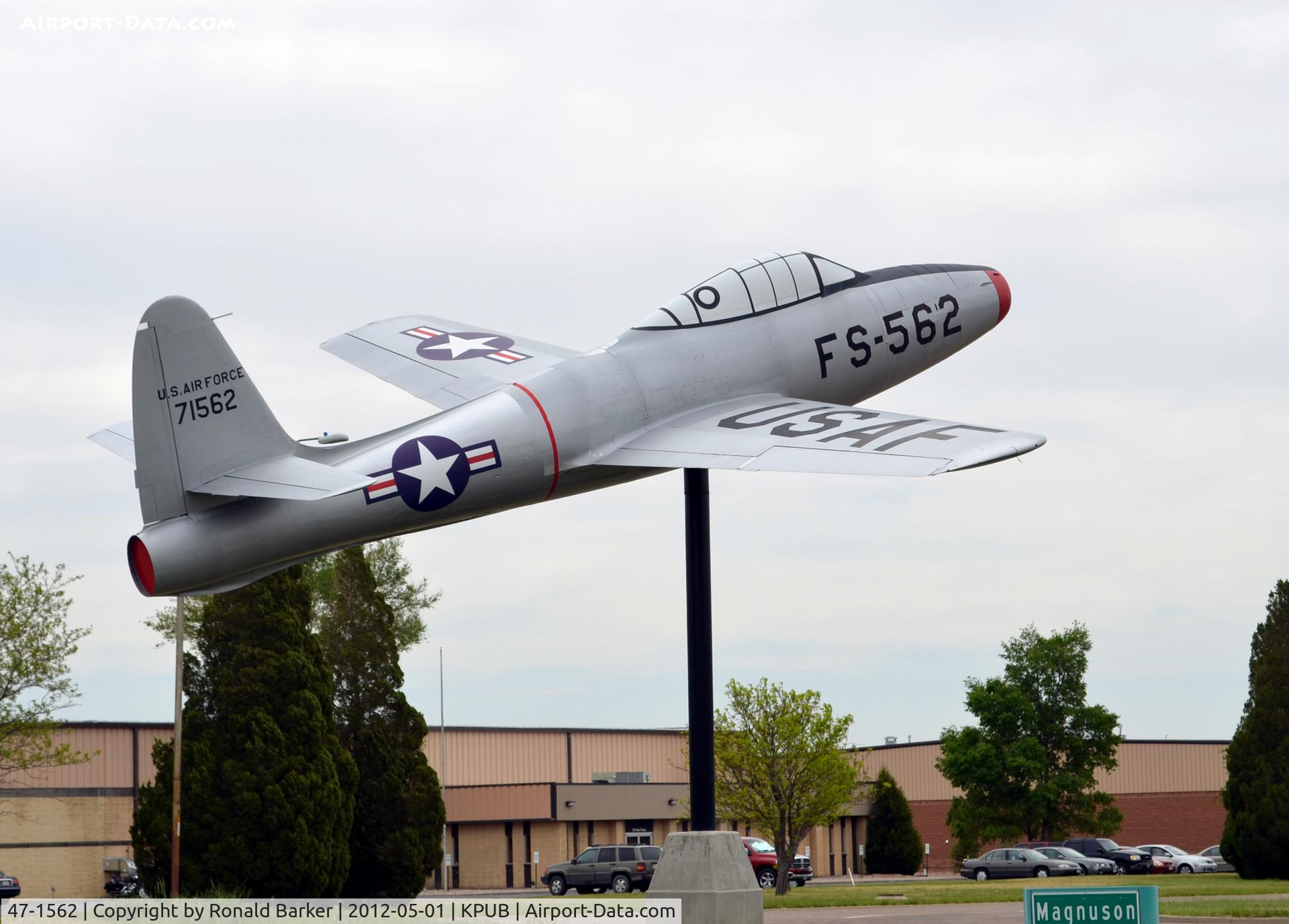 47-1562, Republic F-84C Thunderjet C/N Not found 47-1562, Weisbrod Museum Pueblo