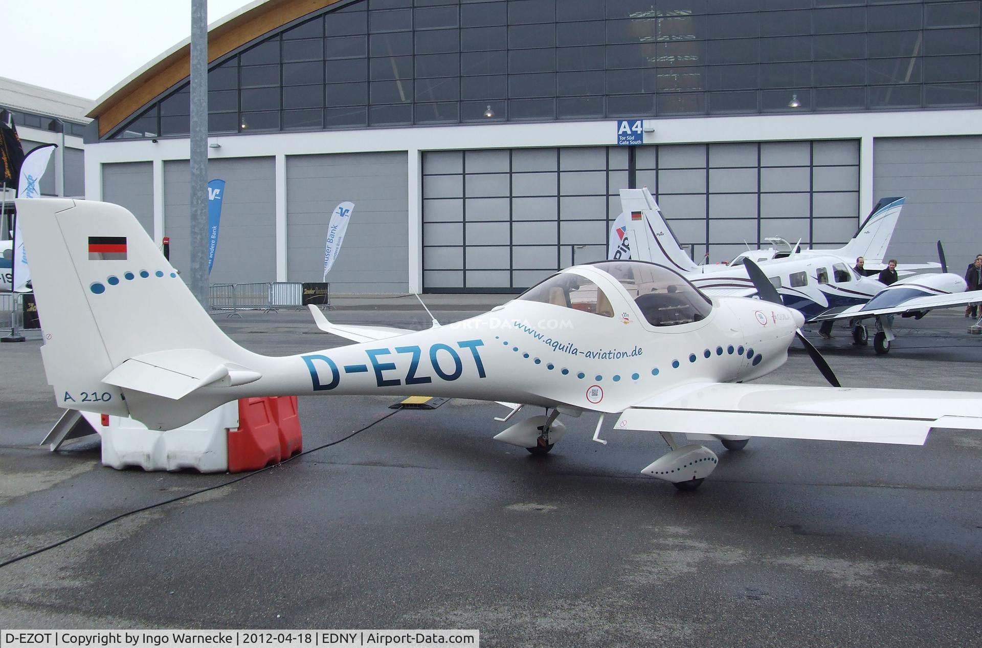 D-EZOT, 2011 Aquila A210 (AT01) C/N AT01-228, Aquila A210 (AT01) at the AERO 2012, Friedrichshafen