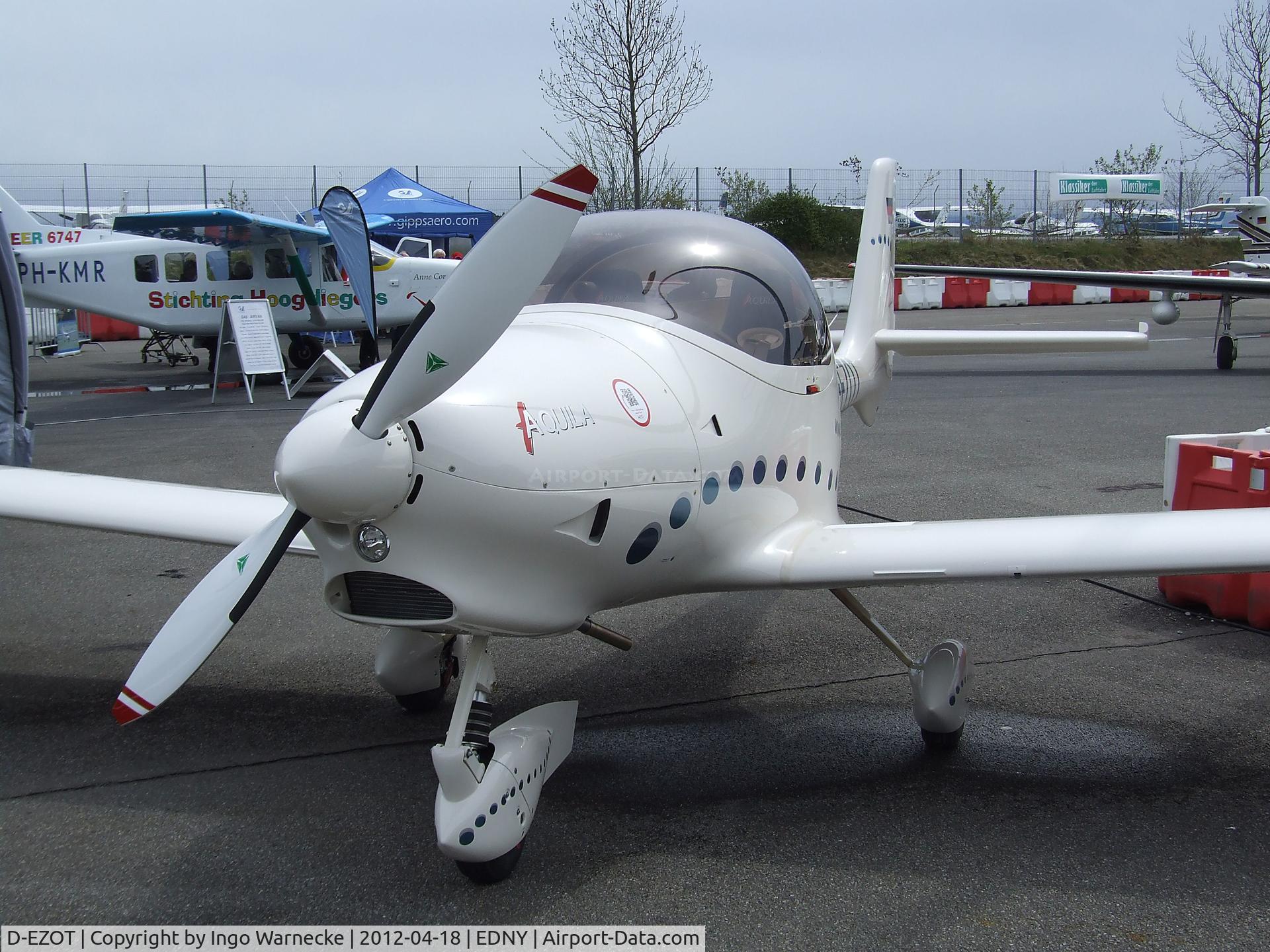 D-EZOT, 2011 Aquila A210 (AT01) C/N AT01-228, Aquila A210 (AT01) at the AERO 2012, Friedrichshafen