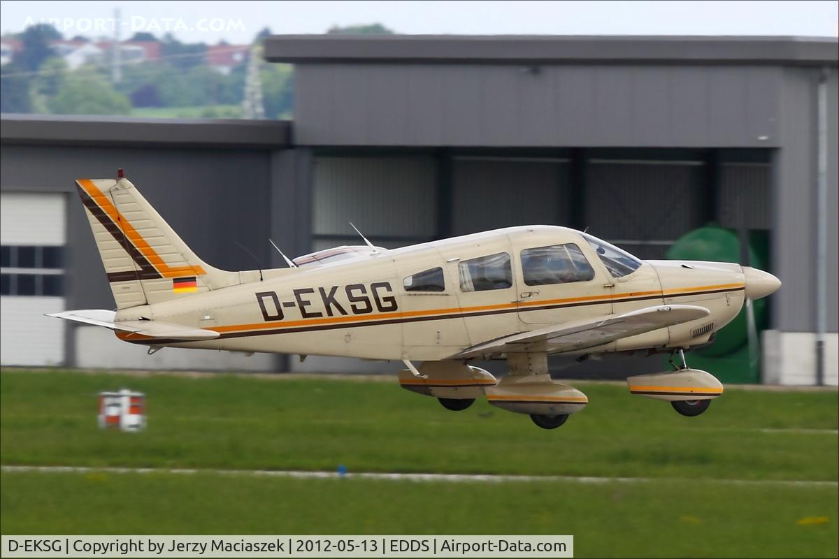 D-EKSG, Piper PA-28-181 Cherokee Archer II C/N 28-8290075, PA-28-181 Arche
