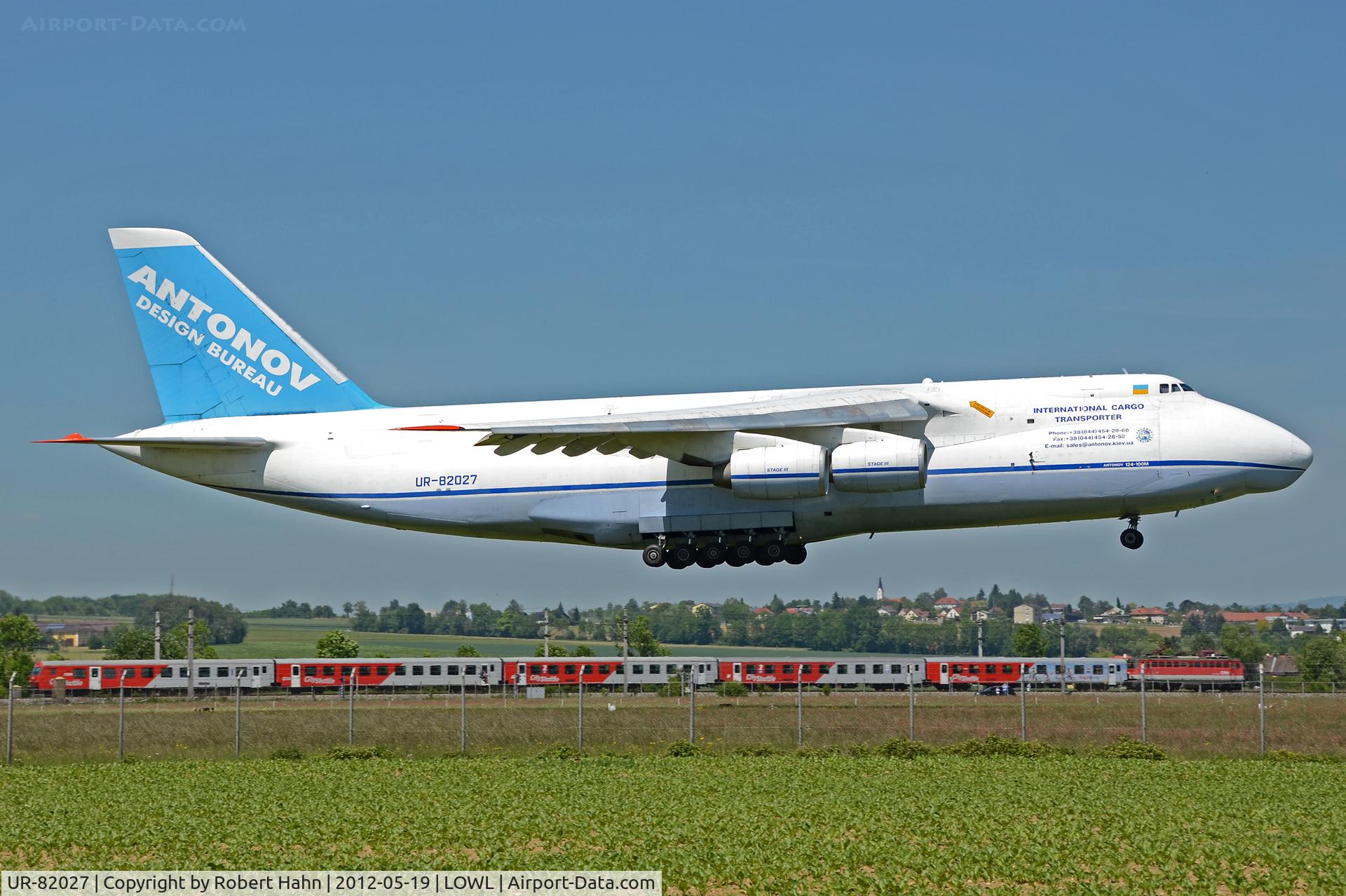 UR-82027, 1990 Antonov An-124-100 Ruslan C/N 19530502288, Arrives in LNZ