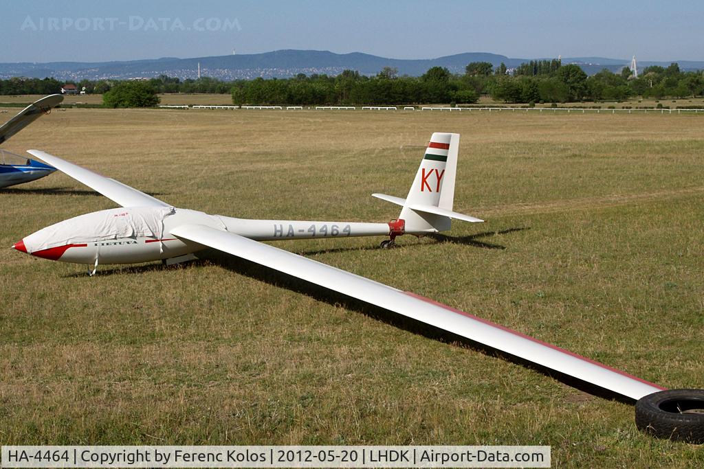 HA-4464, 1988 Sportine Aviacija LAK-12 Lietuva C/N 6122, Dunakeszi