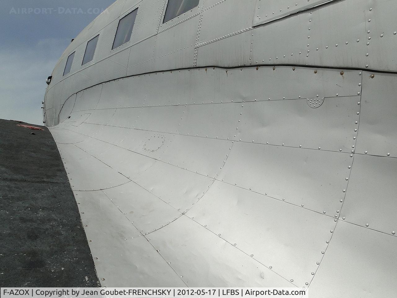 F-AZOX, 1945 Douglas DC-3C-S1C3G (C-47B-35-DK) C/N 16604, UN DAKOTA SUR LA NORMANDIE