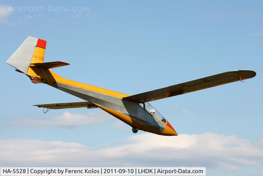 HA-5528, 1985 Rubik R-26SU Góbé 82 C/N AA800044, Dunakeszi