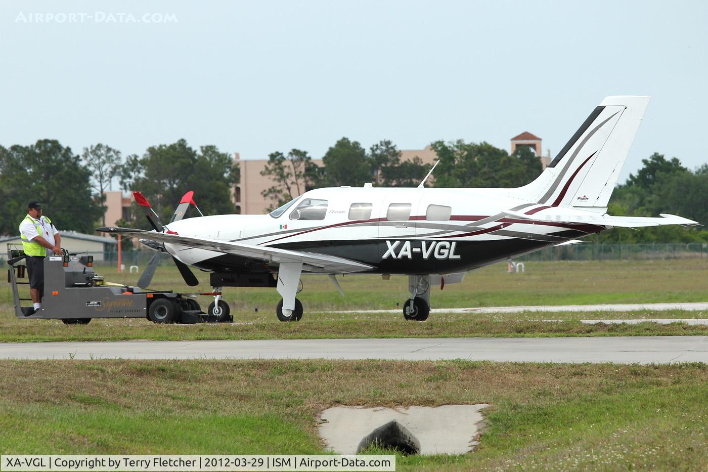 XA-VGL, Piper PA-46-500TP Malibu Meridian C/N 4697381, At Kissimmee Gateway