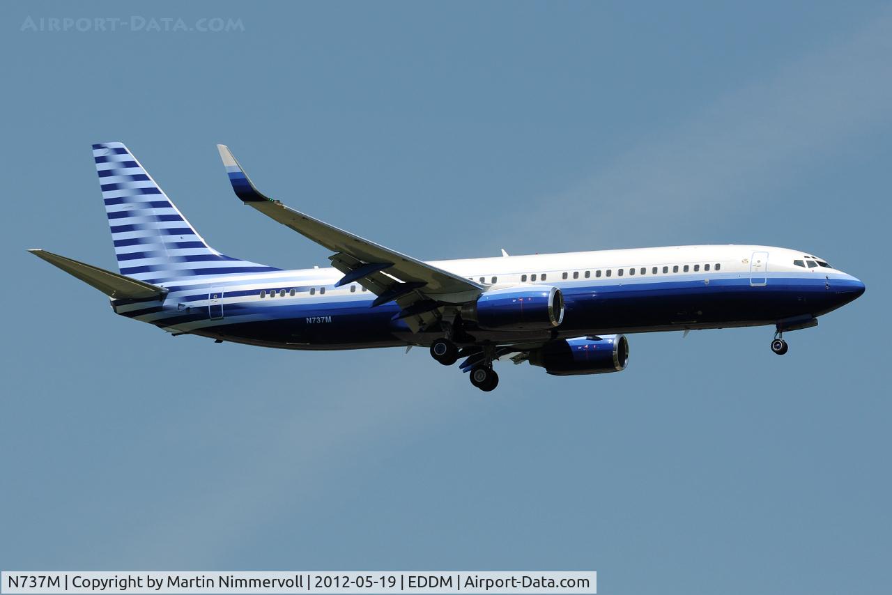 N737M, 2002 Boeing 737-8EQ BBJ C/N 33361, Private