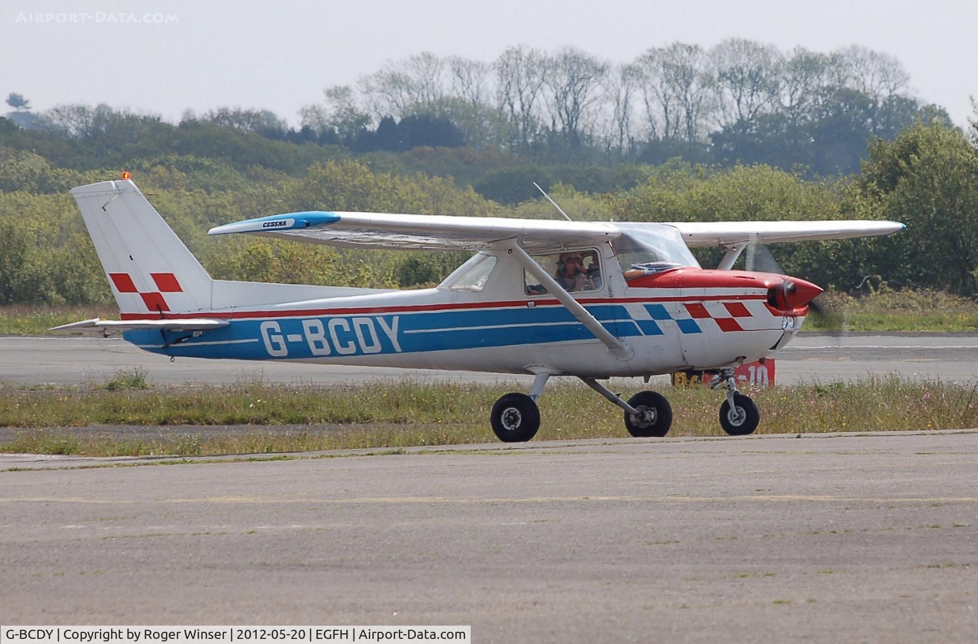 G-BCDY, 1974 Reims FRA150L Aerobat C/N 0237, Visiting Aerobat taxying prior to departure.