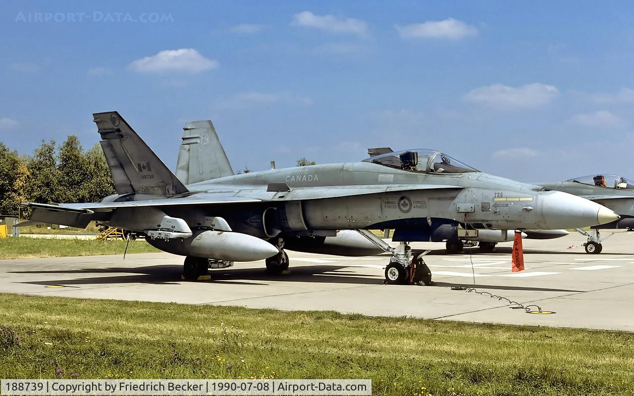 188739, McDonnell Douglas CF-188A Hornet C/N 0284/A229, transient at Fliegerhorst Pferdsfeld